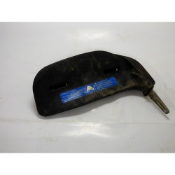 PROTEGE MAIN TRONCONNEUSE...