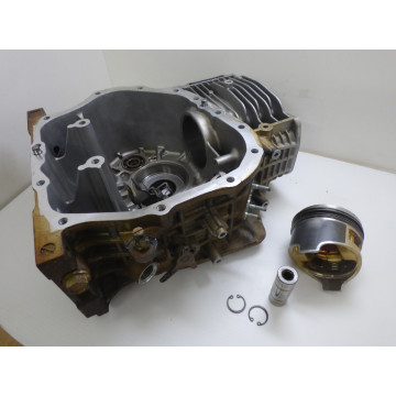 CYLINDRE-PISTON YANMAR...