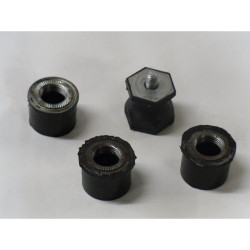 SILENT-BLOCS DOLMAR 110 (2)...