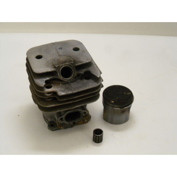 CYLINDRE-PISTON DOLMAR 110 (4)