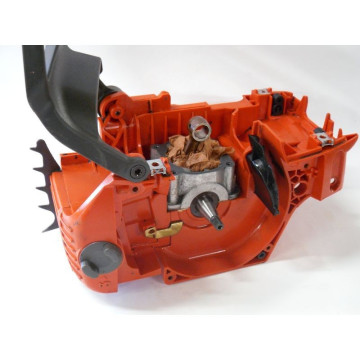 BAS-MOTEUR+RESERVOIR HUILE...