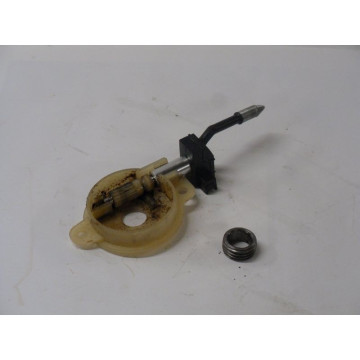POMPE A HUILE HUSQVARNA 136...