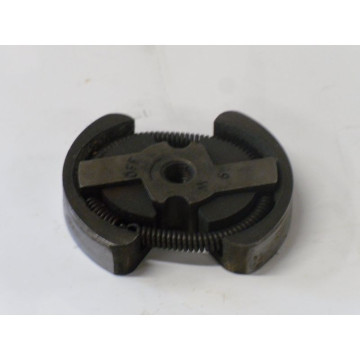 EMBRAYAGE HUSQVARNA 140 (1)
