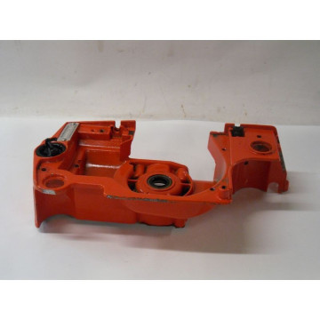 CARTER MOTEUR (coté volant)...