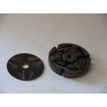 EMBRAYAGE HUSQVARNA 235 R (1)