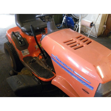 PIECES HUSQVARNA YTH 150...