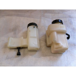 RESERVOIRS (huile et...