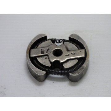 EMBRAYAGE HUSQVARNA 236 (1)