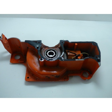 CARTER MOTEUR (coté volant)...