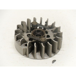 VOLANT ET CLIQUET LANCEUR...