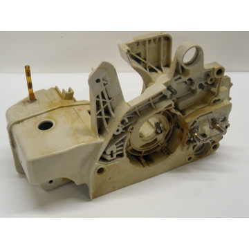 SUPPORT MOTEUR STIHL 023 (1)