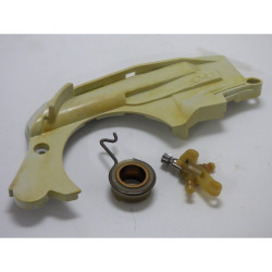 POMPE A HUILE TRONCONNEUSE...