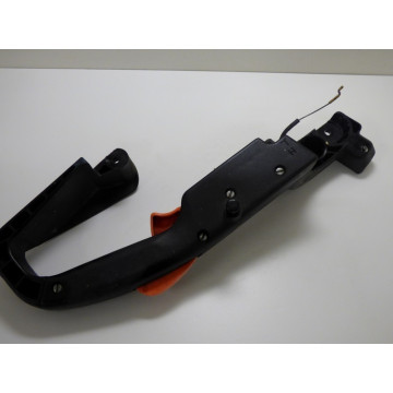 POIGNEE PISTOLET  STIHL 010...