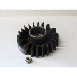 VOLANT MAGNETIQUE STIHL FS...