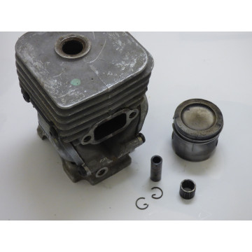 CYLINDRE-PISTON HUSQVARNA...