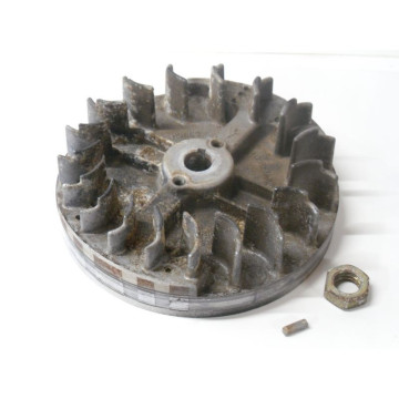 VOLANT MAGNETIQUE MOTEUR...