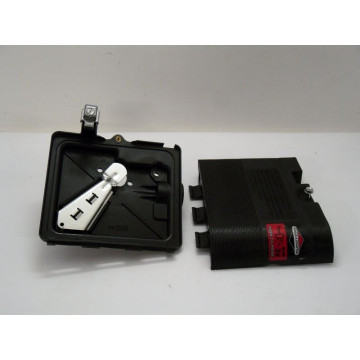 BOITIER DE FILTRE A AIR B&S...