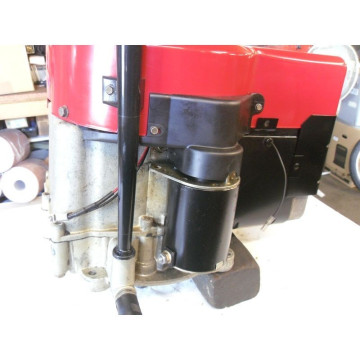 MOTEUR BRIGGS & STRATTON 12...
