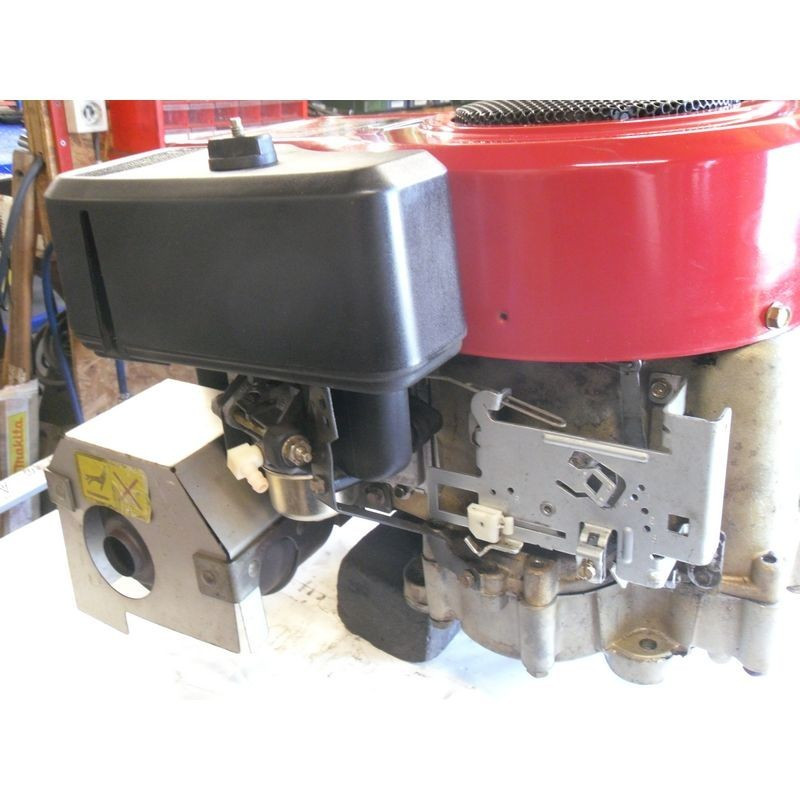 MOTEUR BRIGGS & STRATTON 12 HP I/C (2) MOTEUR B&S 12 HP I/C (2) — free download