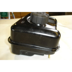 RESERVOIR ESSENCE / PIECE...