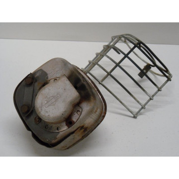 ECHAPPEMENT+GRILLE MOTEUR...