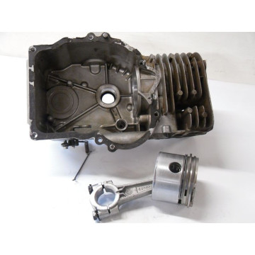 CYLINDRE-PISTON MOTEUR...