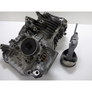 CYLINDRE-PISTON MOTEUR...