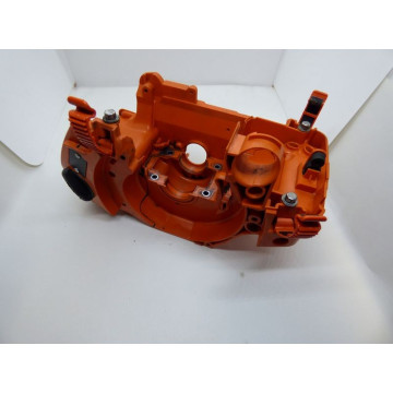 CARTER MOTEUR + RESERVOIR...