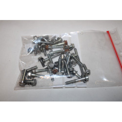 VISSERIE MOTEUR HONDA GX25