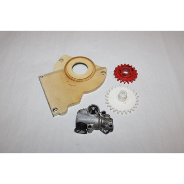 POMPE A HUILE + PIGNONS...