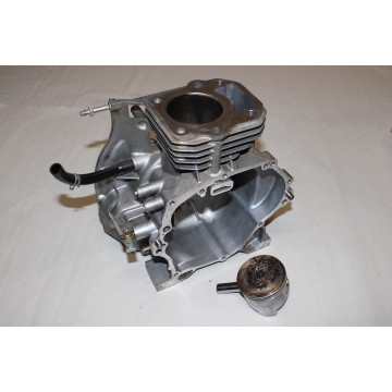 CYLINDRE-PISTON MOTEUR...
