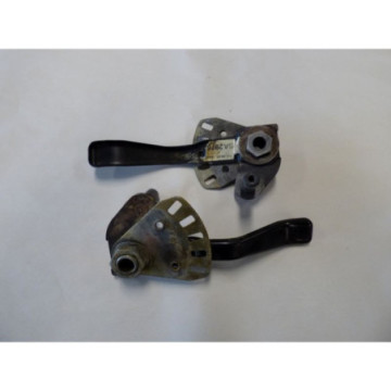 LEVIERS + SUPPORTS ROUES...