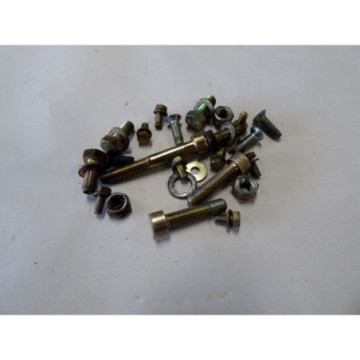 VISSERIE TONDEUSE SABO 52-4 TH