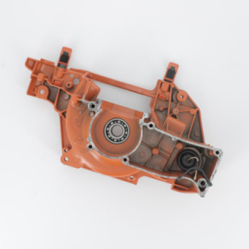 CARTER MOTEUR (Coté Volant)...