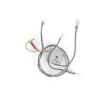 REGULATEUR DE TENSION...