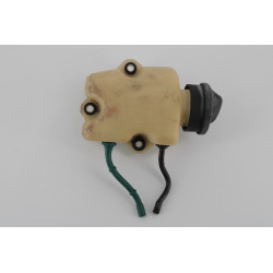 RESERVOIR ESSENCE TAILLE...