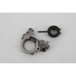 POMPE A HUILE + ENTRAINEUR...