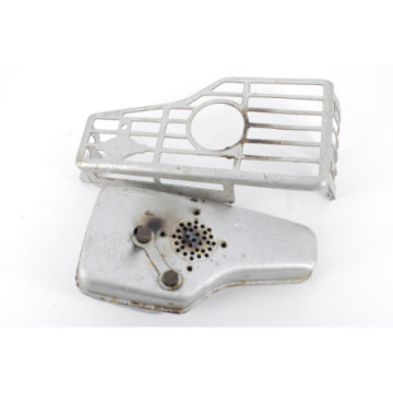 ECHAPPEMENT+GRILLE MOTEUR...