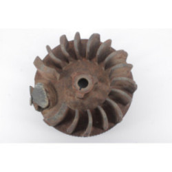 VOLANT MAGNETIQUE MOTEUR TECUMSEH FORMULA 13 HP OHV 12
