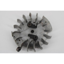 VOLANT MAGNETIQUE TRONCONNEUSE HUSQVARNA 365
