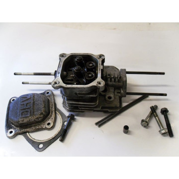 CULASSE COMPLETE MOTEUR...