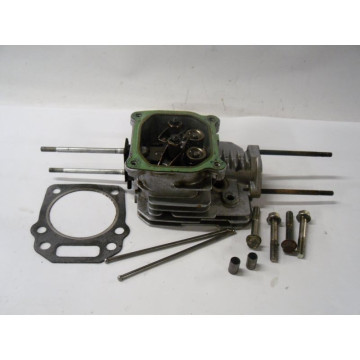 CULASSE MOTEUR HONDA GXV...