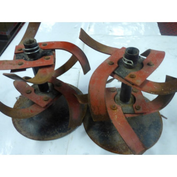 JEU OUTILS BECHE HONDA F400...