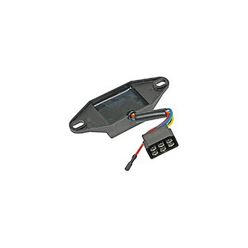 Régulateur 12V. Connecteur...