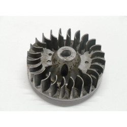 VOLANT MAGNETIQUE UNIVERT...