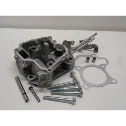 CULASSE+SOUPAPES ROBIN...