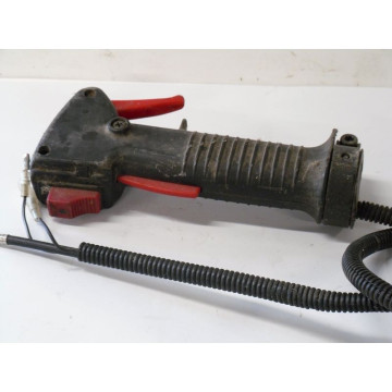 POIGNEE GAZ ROBIN NB 2001 (1)