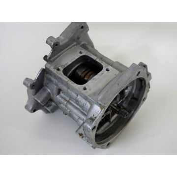 BAS - MOTEUR (01) ROBIN NB...