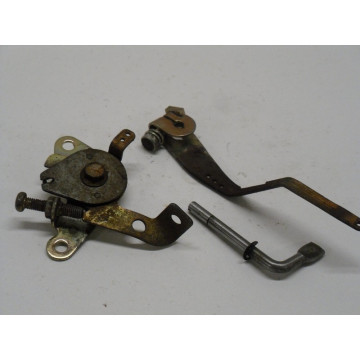 PLATINE DE GAZ ROBIN EY 08 (2)