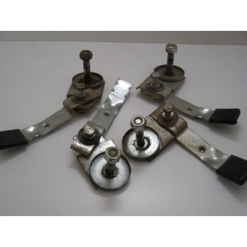 SUPPORTS DE ROUES TONDEUSE...